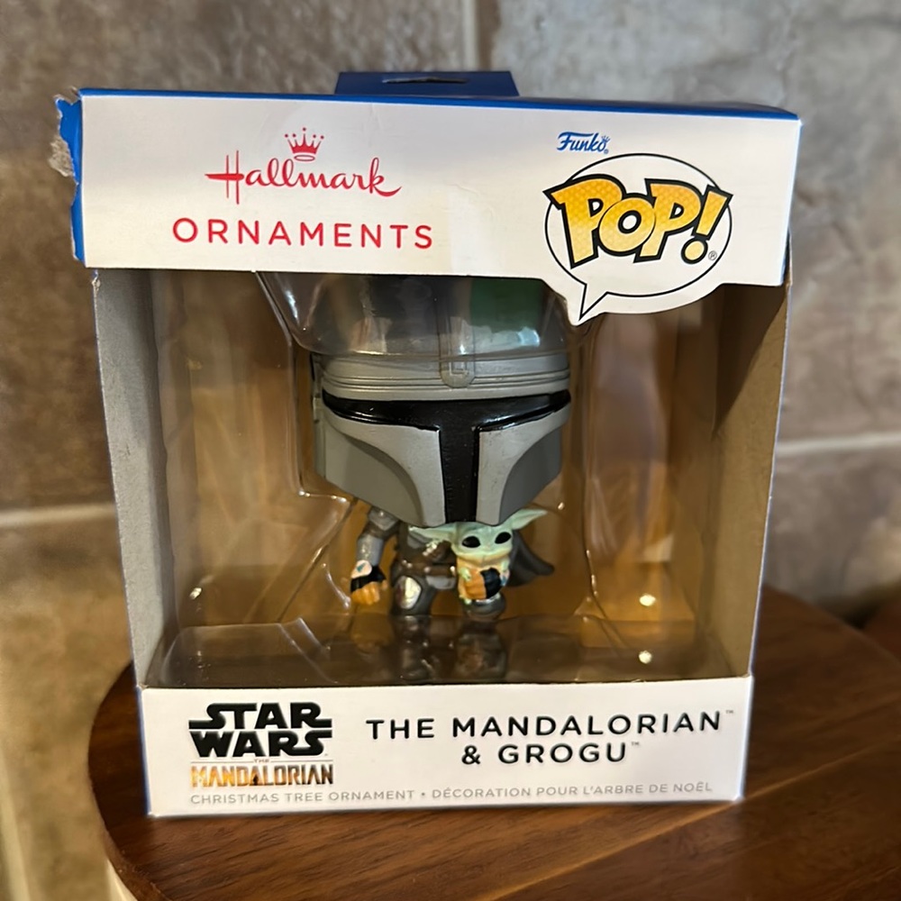 New Funko Star Wars Ornament The Mandalorian & Grogu Hallmark Disney